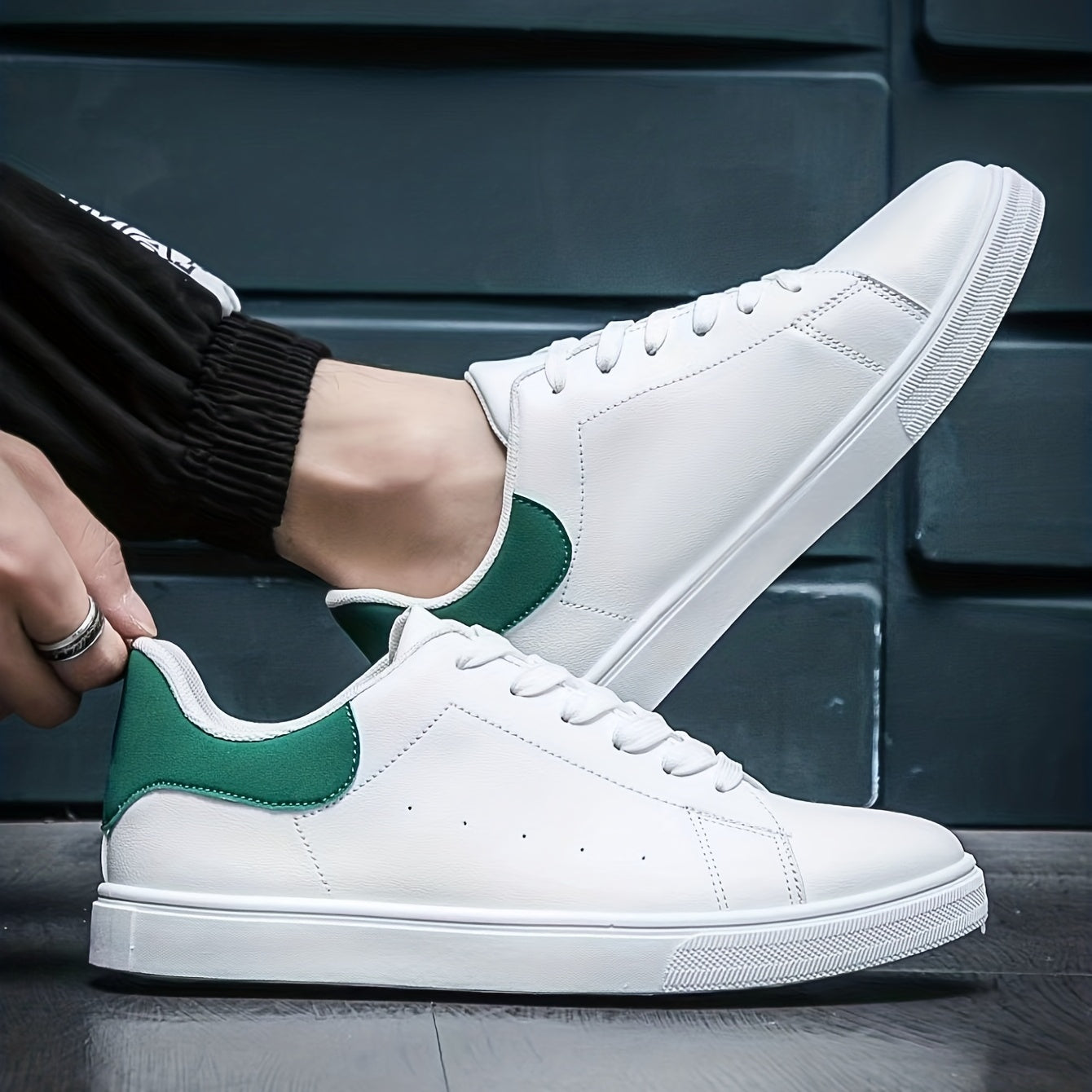 Men's Minimalist Wear-Resistant Non-Slip Sneakers for Youth - Spring and Summer