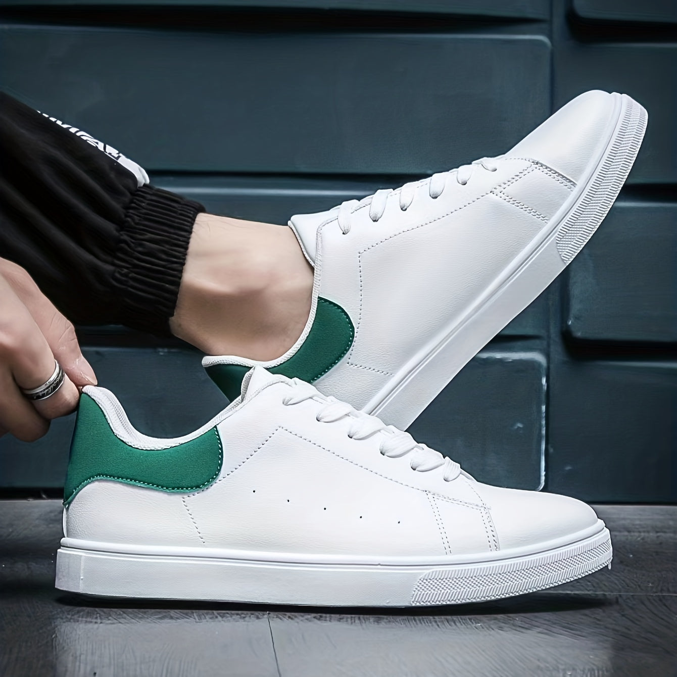 Men's Minimalist Wear-Resistant Non-Slip Sneakers for Youth - Spring and Summer